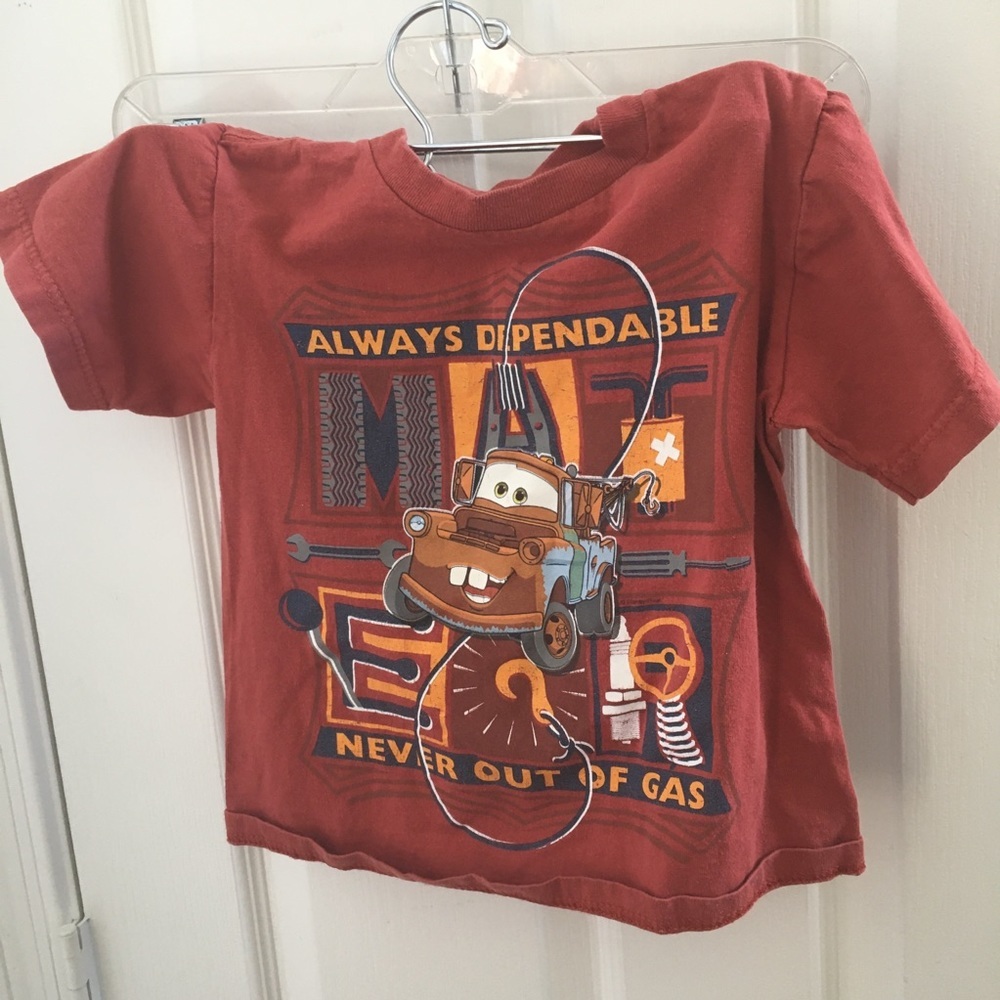 FINAL MARKDOWN Boys Disney tee xxs 2/3